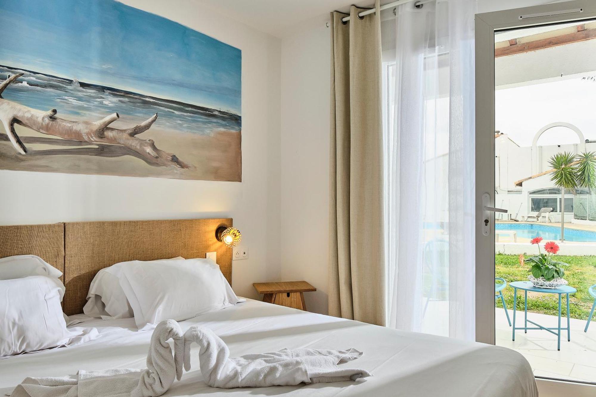Artemia Aigues-Mortes - Hotel Avec Piscine 外观 照片