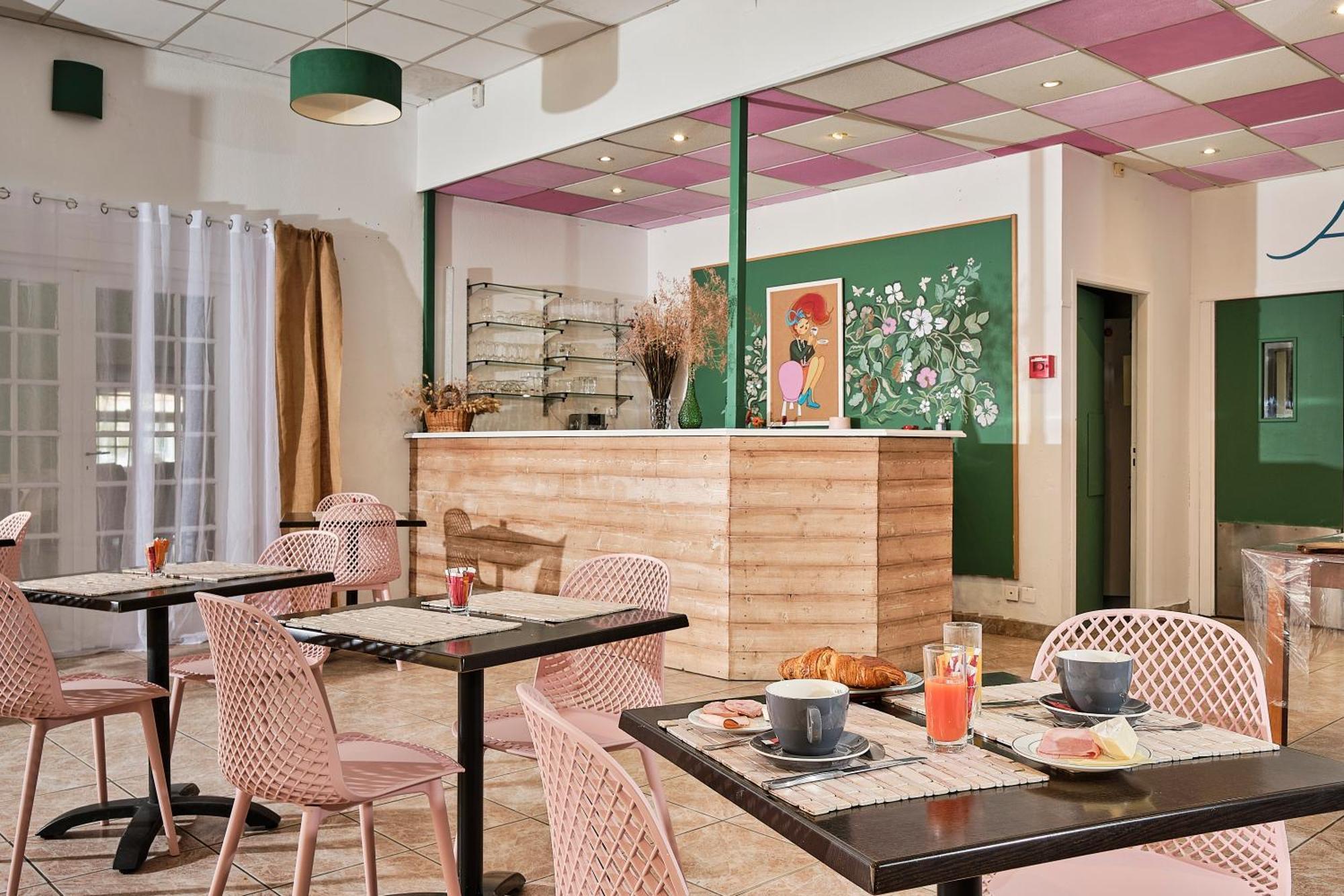 Artemia Aigues-Mortes - Hotel Avec Piscine 外观 照片